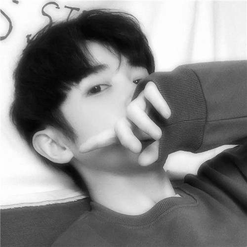 黑白头像男高清图片