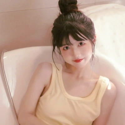 qq头像女生清新高清好看图片