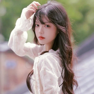 qq头像女生清新高清好看图片