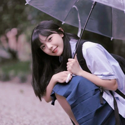 qq头像女生清新高清好看图片