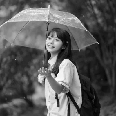 女生小清新黑白头像图片
