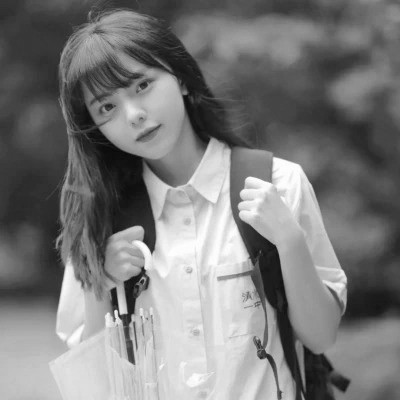 女生小清新黑白头像图片
