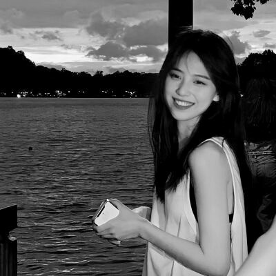 女生小清新黑白头像图片
