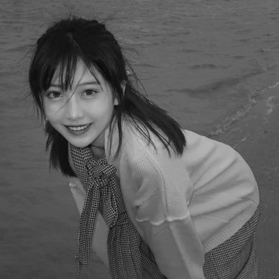 黑白清新女头图片