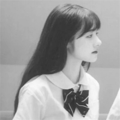 黑白气质女头像高清图片