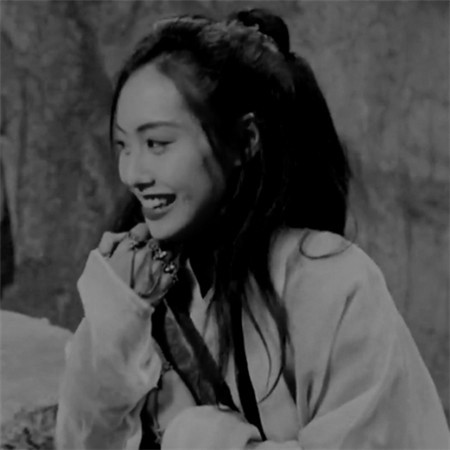 黑白美女个性头像高清图片