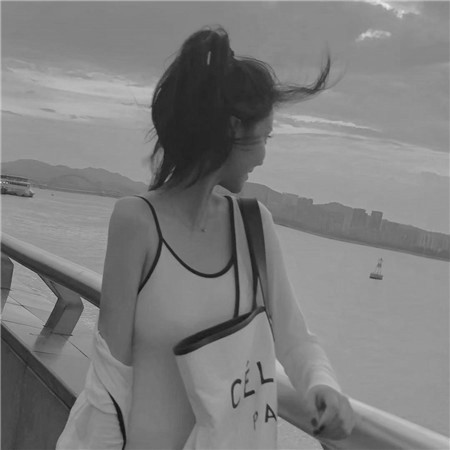黑白美女个性头像高清图片