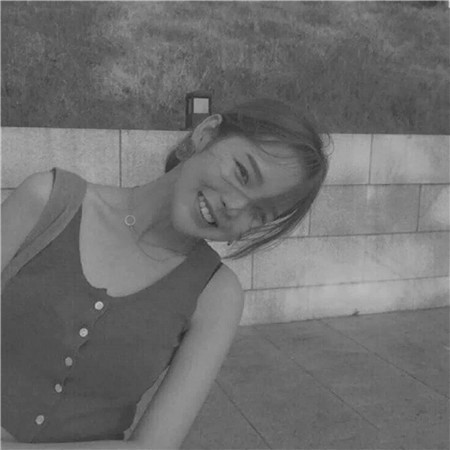 黑白美女个性头像高清图片