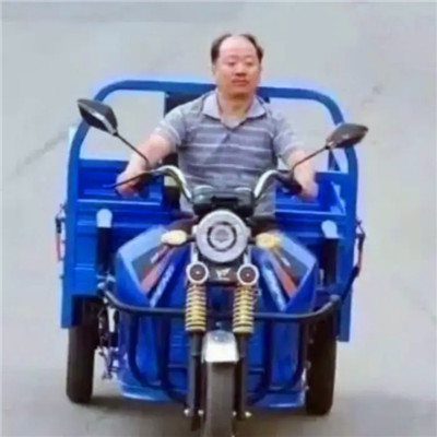 死党头像一左一右沙雕