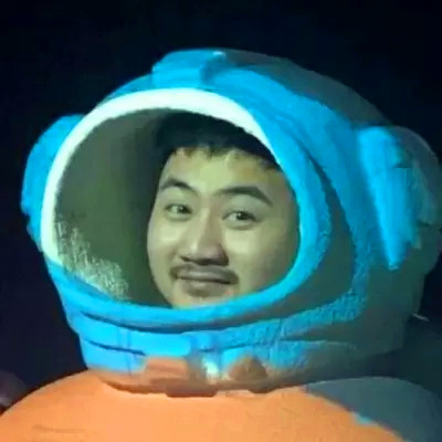 沙雕又不失帅气的头像男生图片