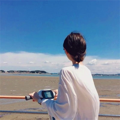 女生背影图片头像