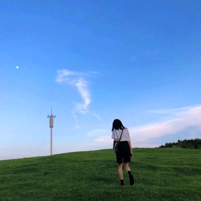 女生背影图片头像