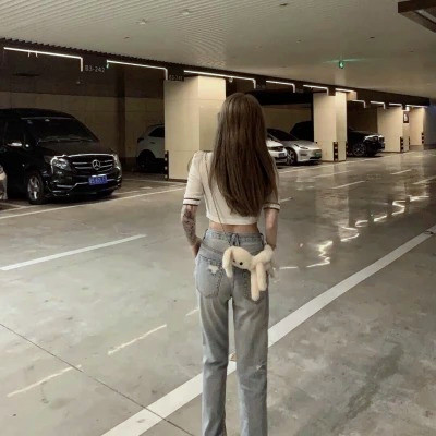 女生背影图片头像