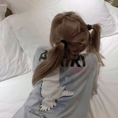 女生背影图片头像
