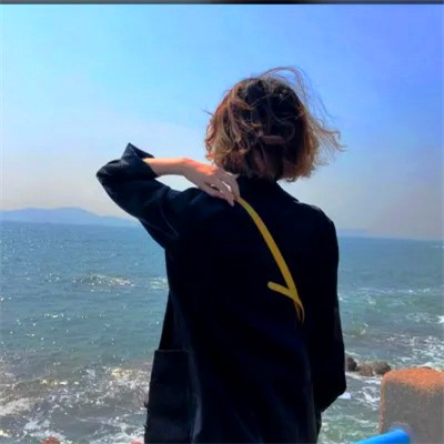女生背影图片头像