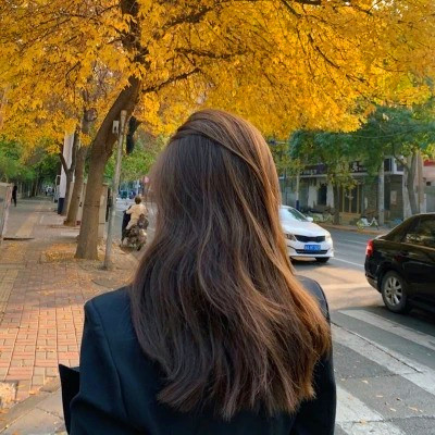 女生背影图片头像