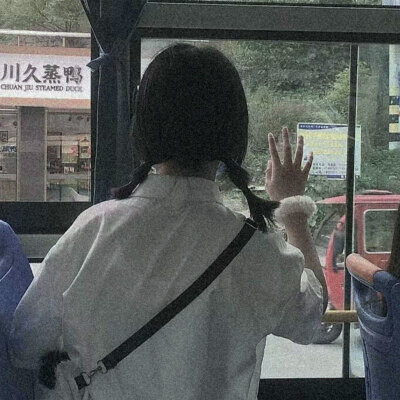 女生背影图片头像