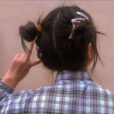 女生背影图片头像