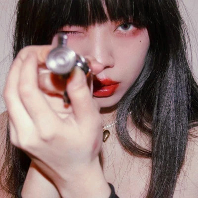 意境女生头像图片