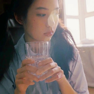 意境女生头像图片
