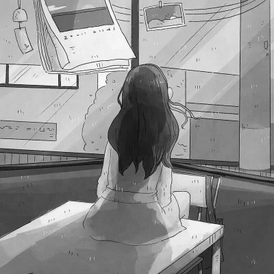 头像黑白女背影伤感