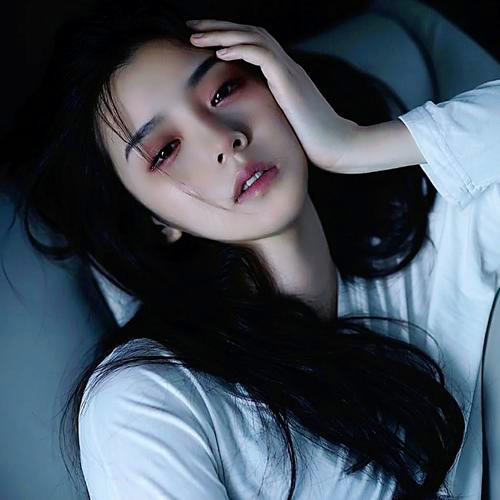 2025伤感头像图片