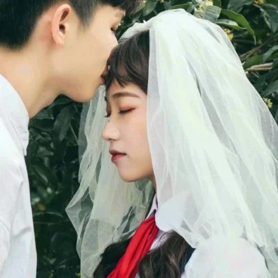 情侣cp情头一左一右真人