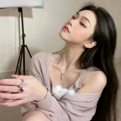 图片2025新图片唯美高清美女头像