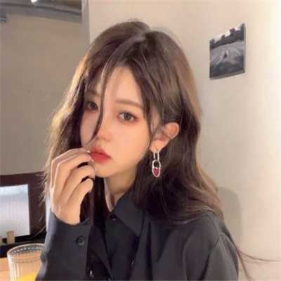 图片2025新图片唯美高清美女头像