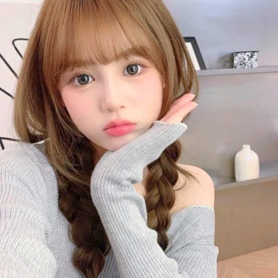 精致绝美好看的女生头像图片
