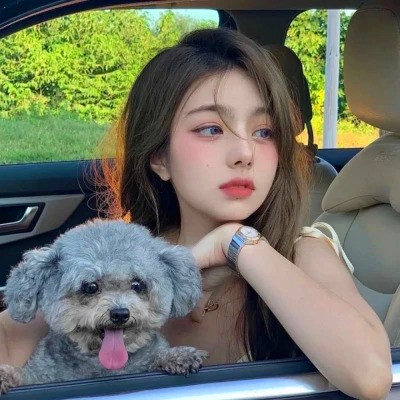 精致绝美好看的女生头像图片