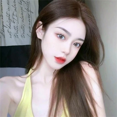 精致绝美好看的女生头像图片