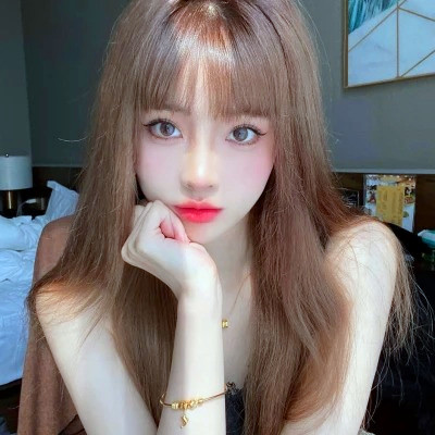 精致绝美好看的女生头像图片