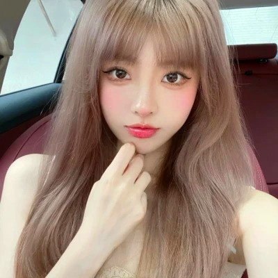 精致绝美好看的女生头像图片