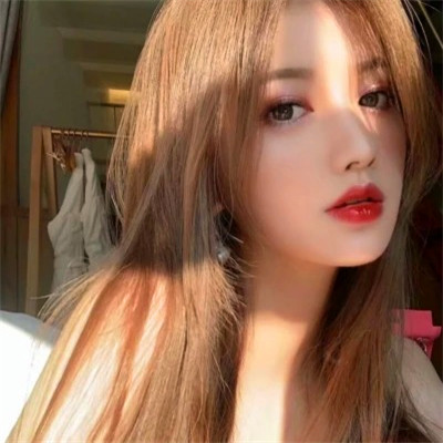 精致绝美好看的女生头像图片