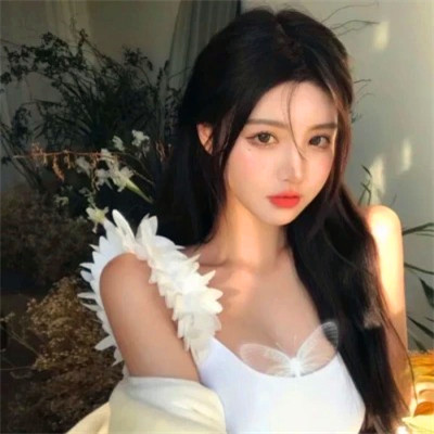 精致绝美好看的女生头像图片
