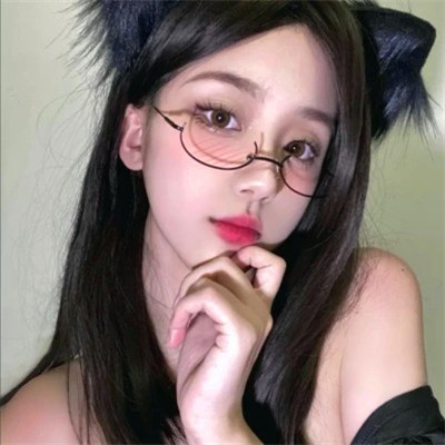 精致绝美好看的女生头像图片