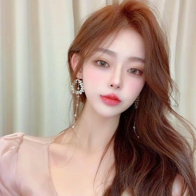 精致绝美好看的女生头像图片