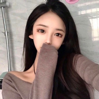 精致绝美好看的女生头像图片