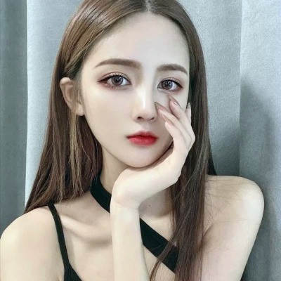 精致绝美好看的女生头像图片