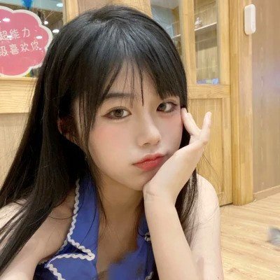 精致绝美好看的女生头像图片