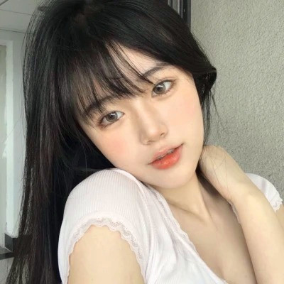 精致绝美好看的女生头像图片