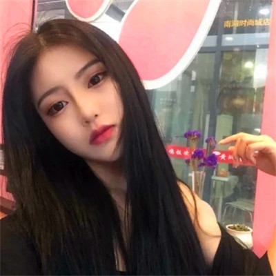 精致绝美好看的女生头像图片