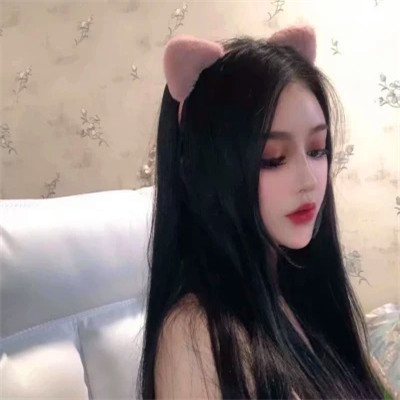 精致绝美好看的女生头像图片
