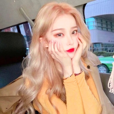 精致绝美好看的女生头像图片