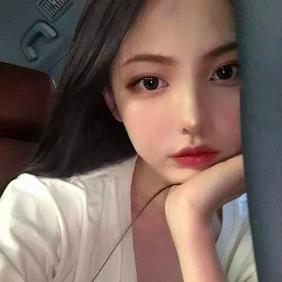 精致绝美好看的女生头像图片