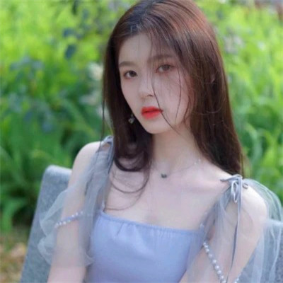 2025美女头像图片