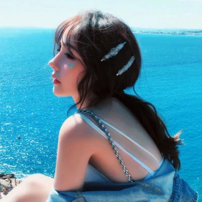 2025美女头像图片