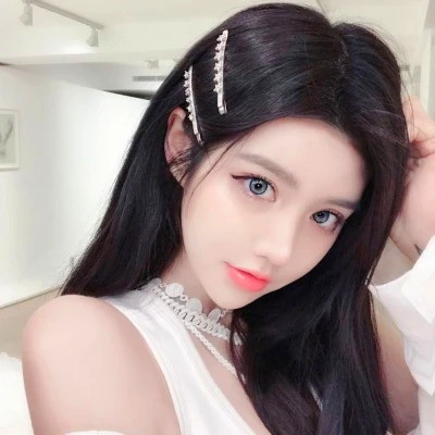2025美女头像图片