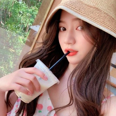2025美女头像图片